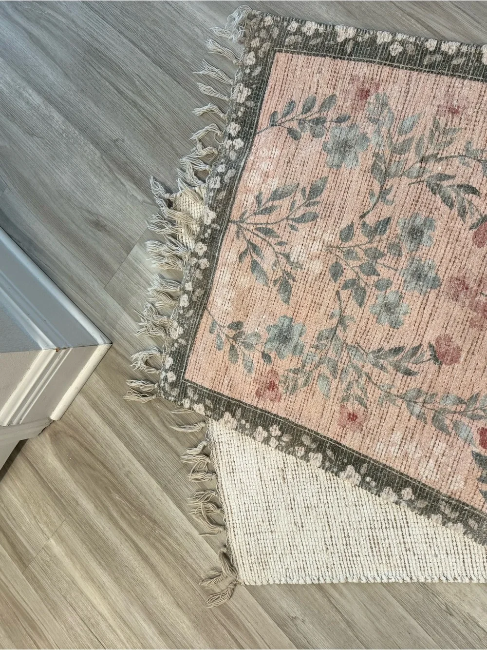 The Farmhouse by Rachel Ashwell Floral Accent Rug Fringe Shabby Chic 25x45